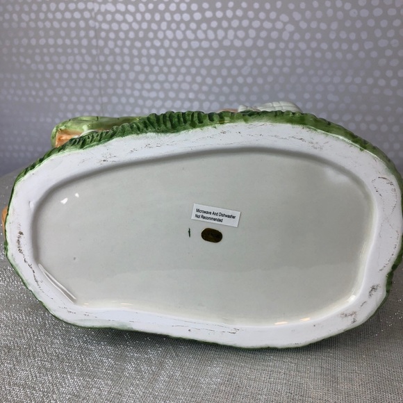 SOLD Easter Bunny Selling Eggs Cookie Jar - Picture 6 of 9